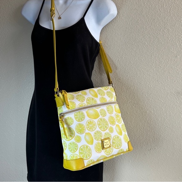 LIKE NEW Dooney & Bourke Citrus Delight Crossbody listing is just for the bag - Picture 7 of 13
